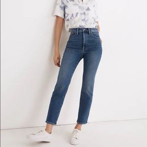 Madewell Curvy Perfect Vintage Jeans in Maplewood Wash